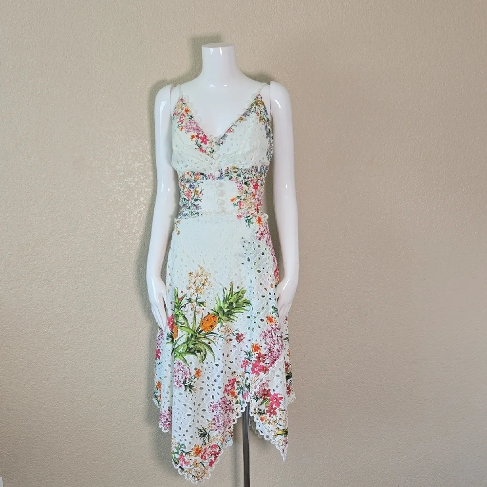 FARM Rio Asymmetrical Dress with Floral Patterns - Picture 7 of 13